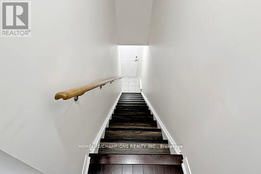 304 - 35 Strangford Lane S, Toronto, ON - Indoor Photo Showing Other Room