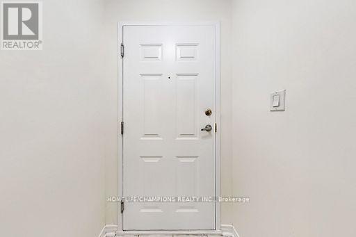 304 - 35 Strangford Lane S, Toronto, ON - Photo Showing Other Room