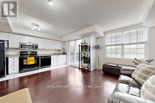 304 - 35 Strangford Lane S, Toronto, ON - Indoor