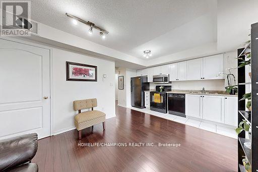 304 - 35 Strangford Lane S, Toronto, ON - Indoor