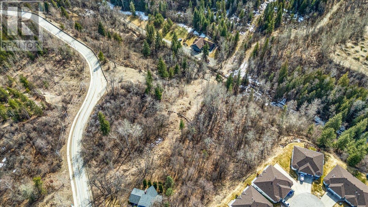 1220 37Th Street, Castlegar, BC