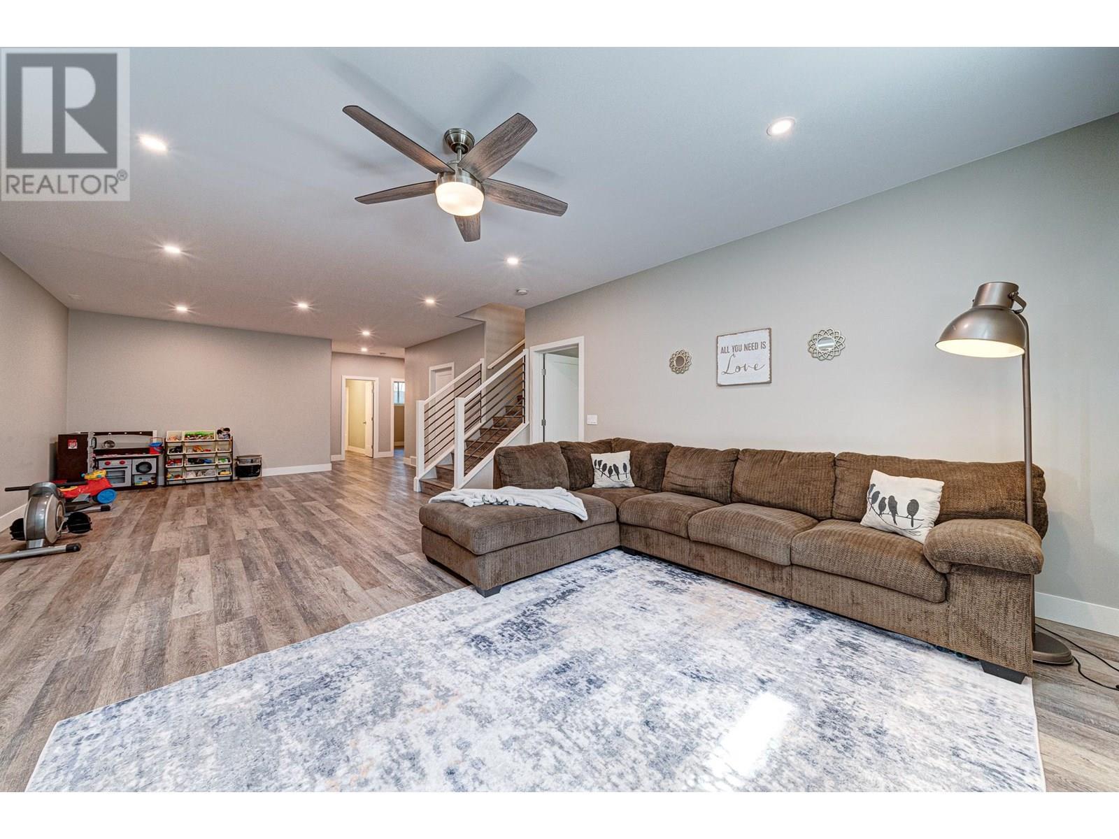 2041 Golden Eagle Drive, Sparwood, BC - Indoor