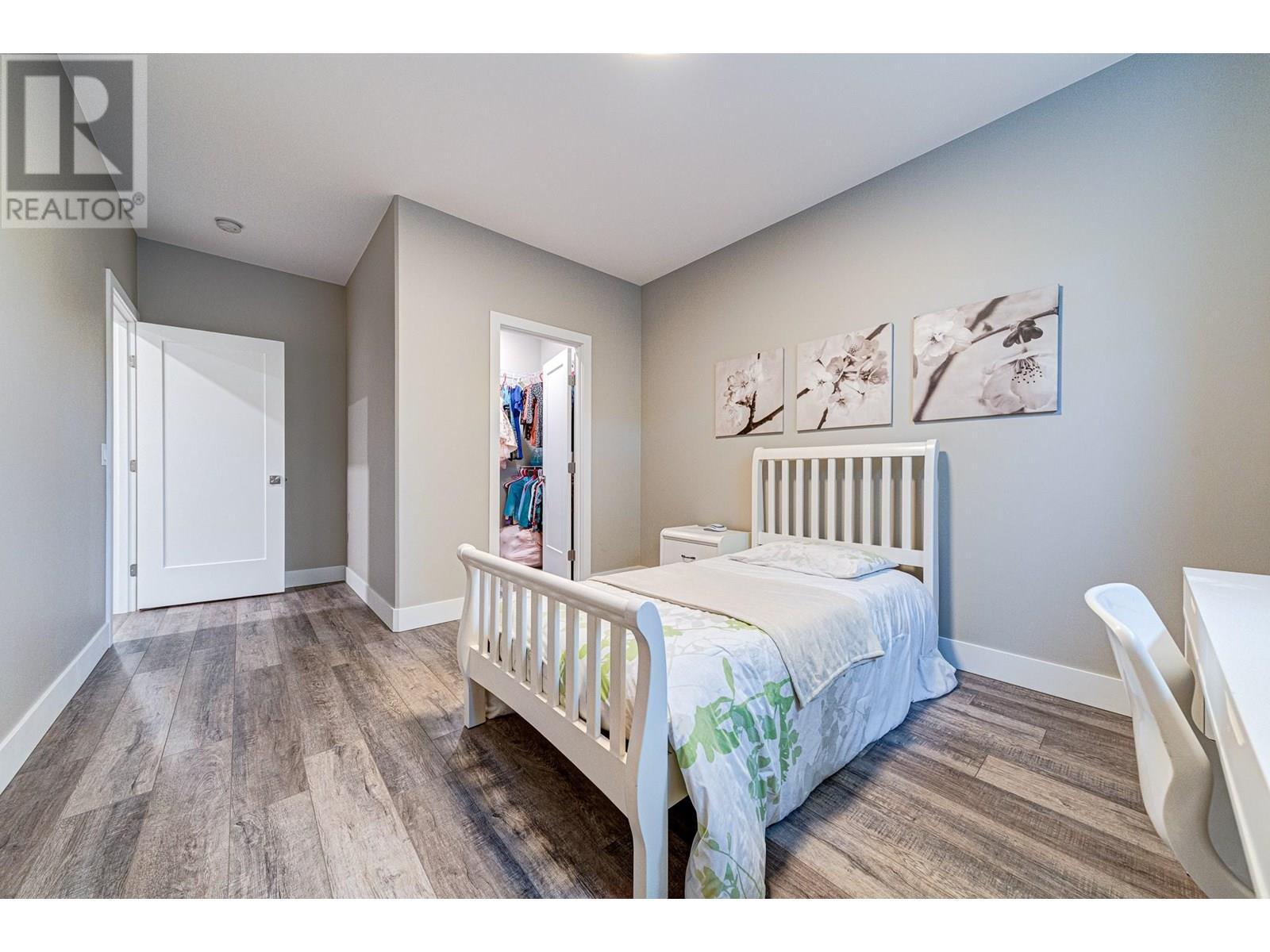 2041 Golden Eagle Drive, Sparwood, BC - Indoor Photo Showing Bedroom