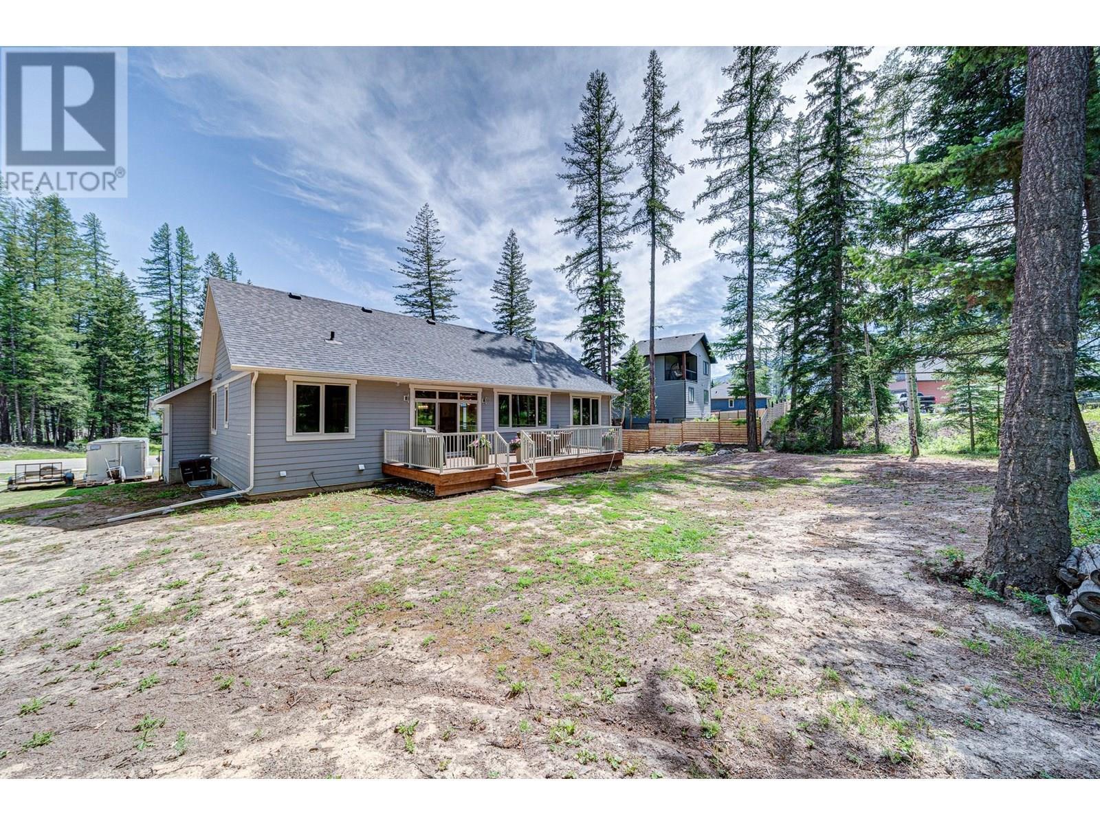 2041 Golden Eagle Drive, Sparwood, BC - Outdoor With Deck Patio Veranda