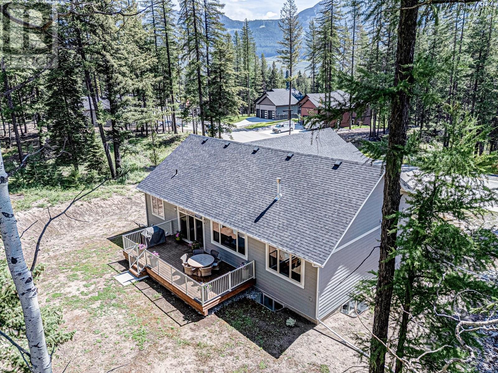 2041 Golden Eagle Drive, Sparwood, BC - Outdoor With Deck Patio Veranda