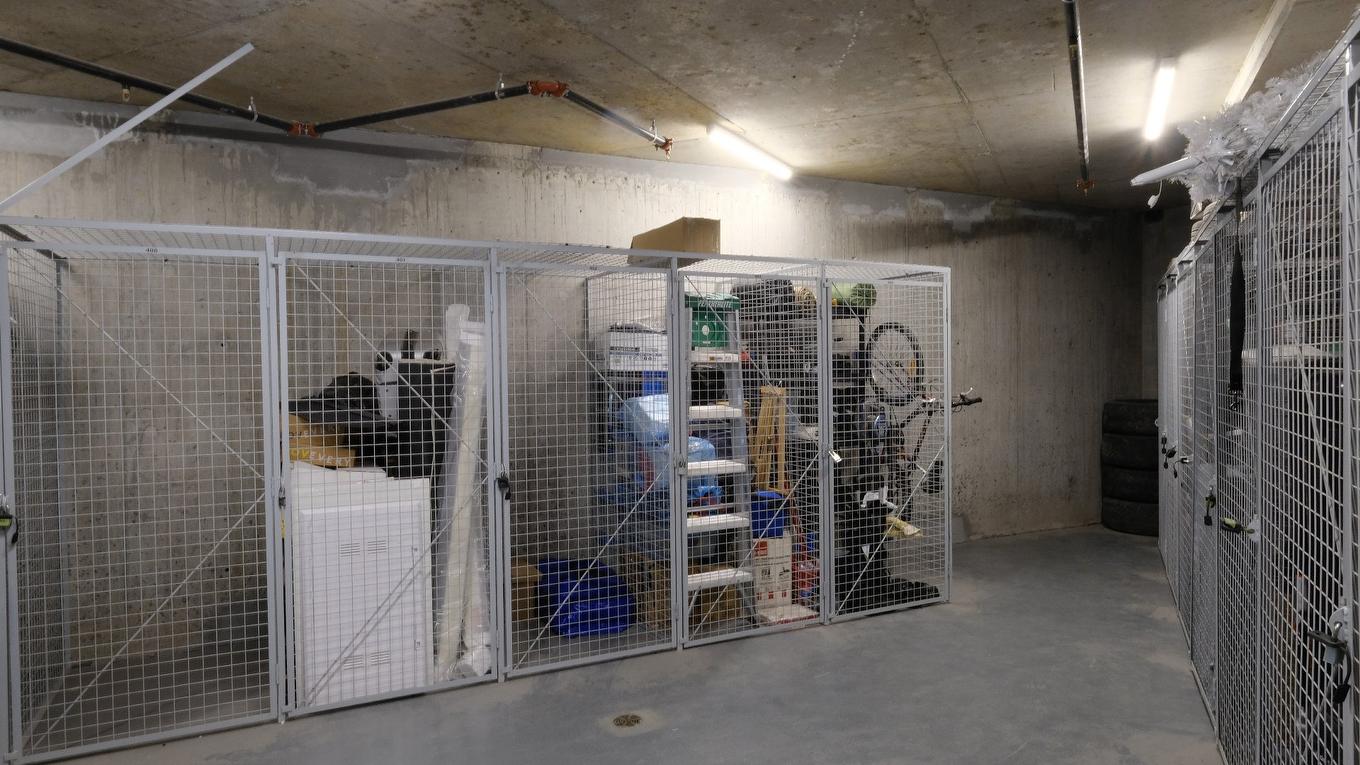 Storage - 402-505 Rue De L'Escale, Brossard, QC - Indoor