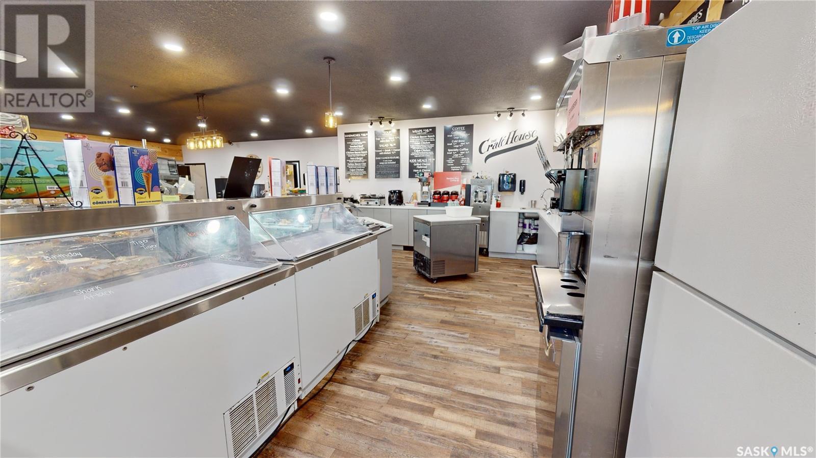 619 Main Street, Moosomin, SK