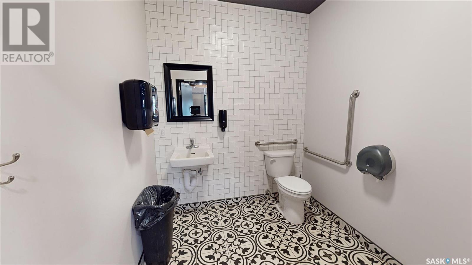 619 Main Street, Moosomin, SK