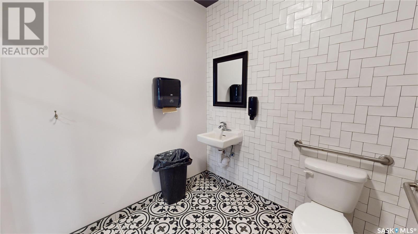 619 Main Street, Moosomin, SK