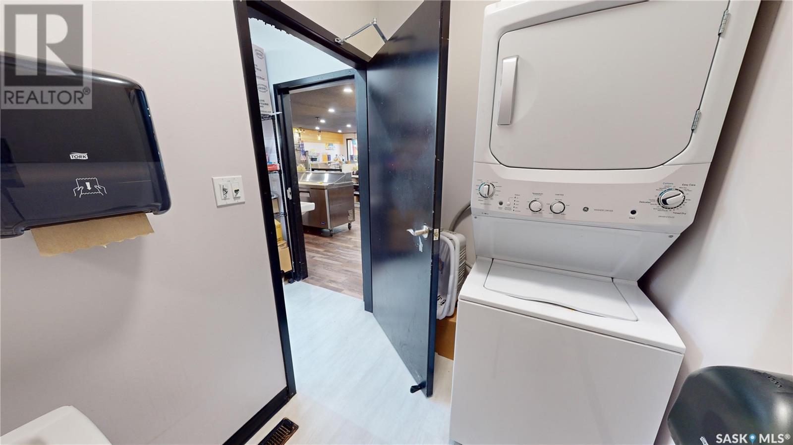 619 Main Street, Moosomin, SK