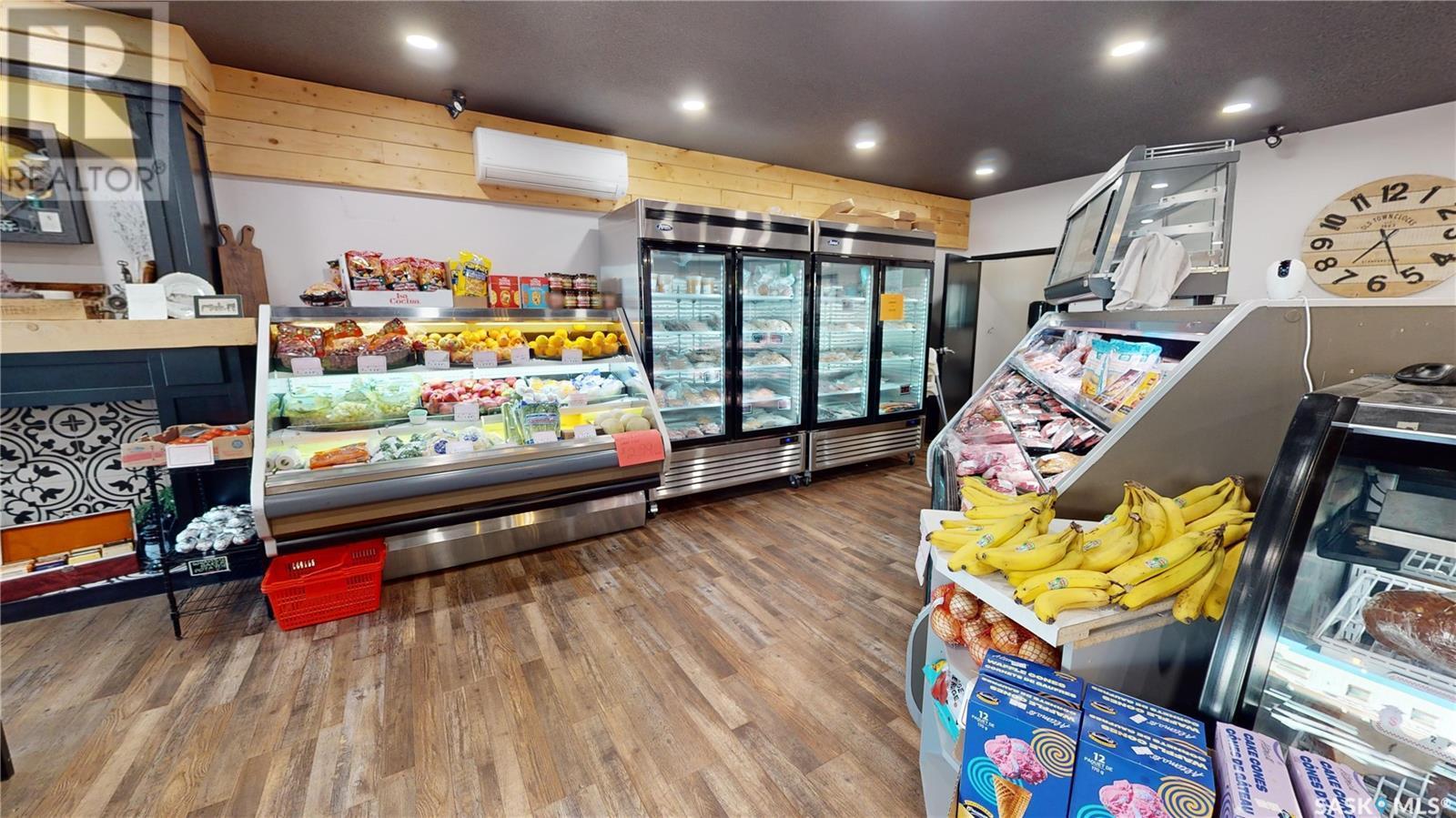 619 Main Street, Moosomin, SK