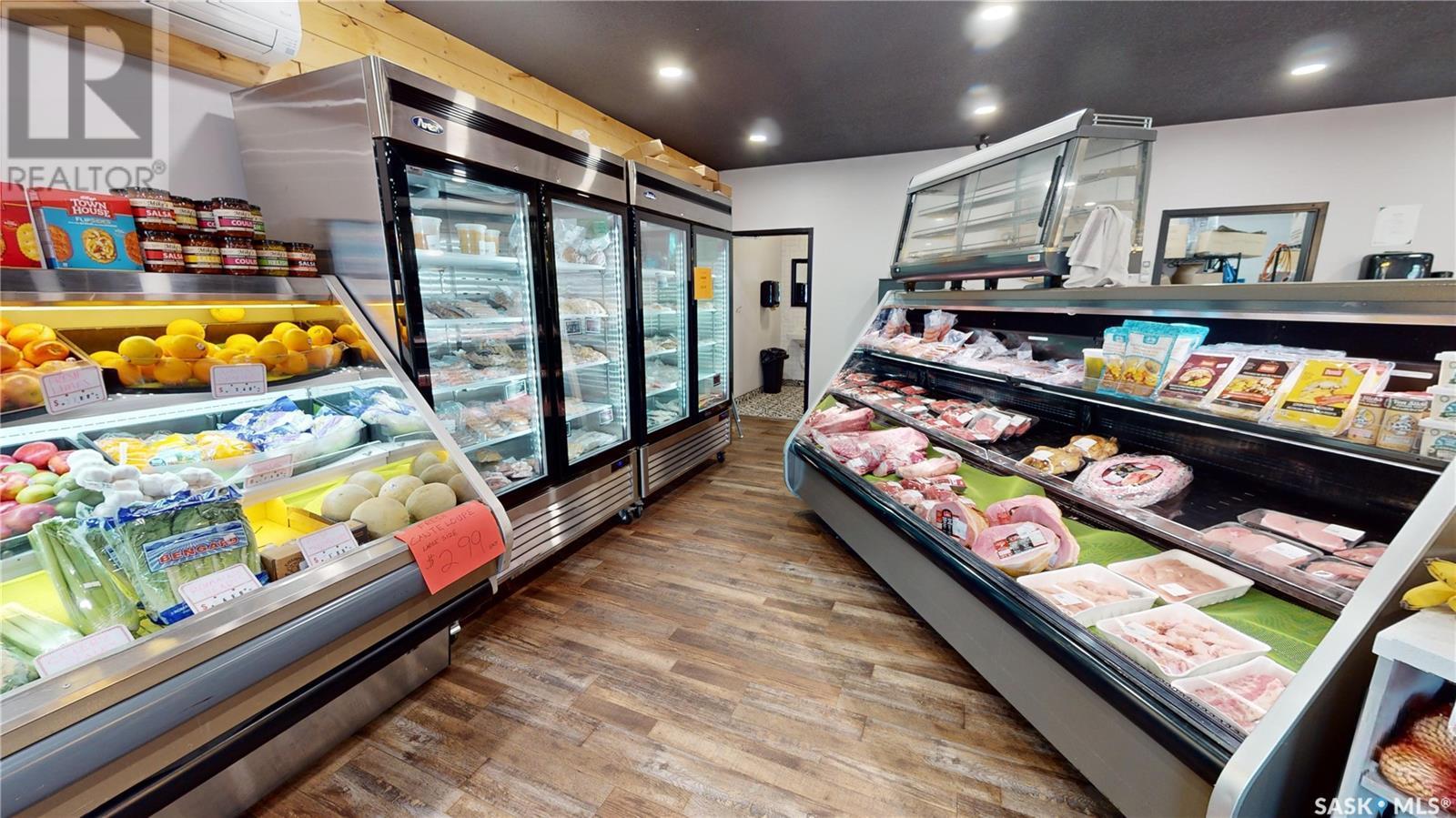 619 Main Street, Moosomin, SK