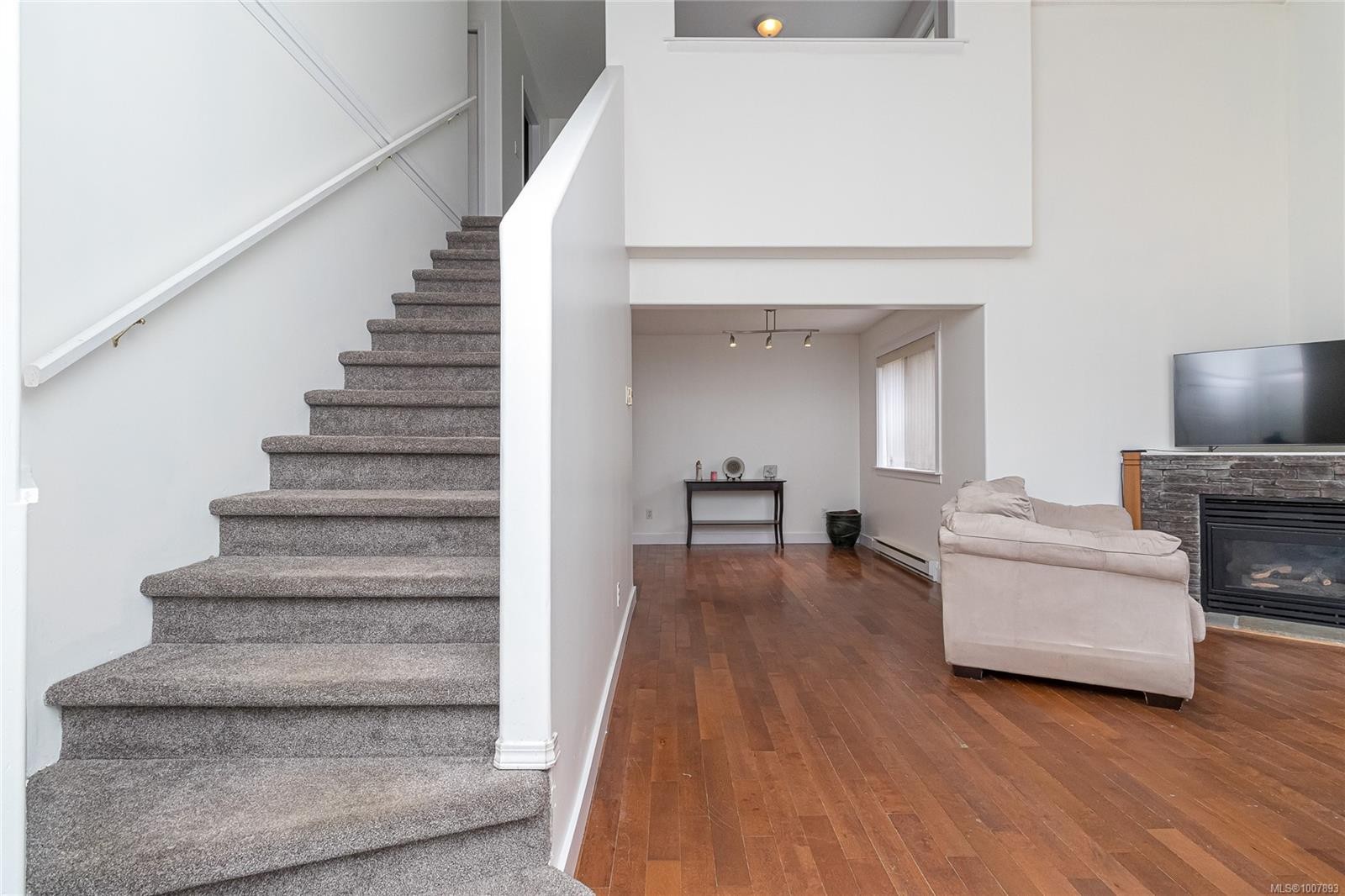 2466 Galland Ave, Shawnigan Lake, BC