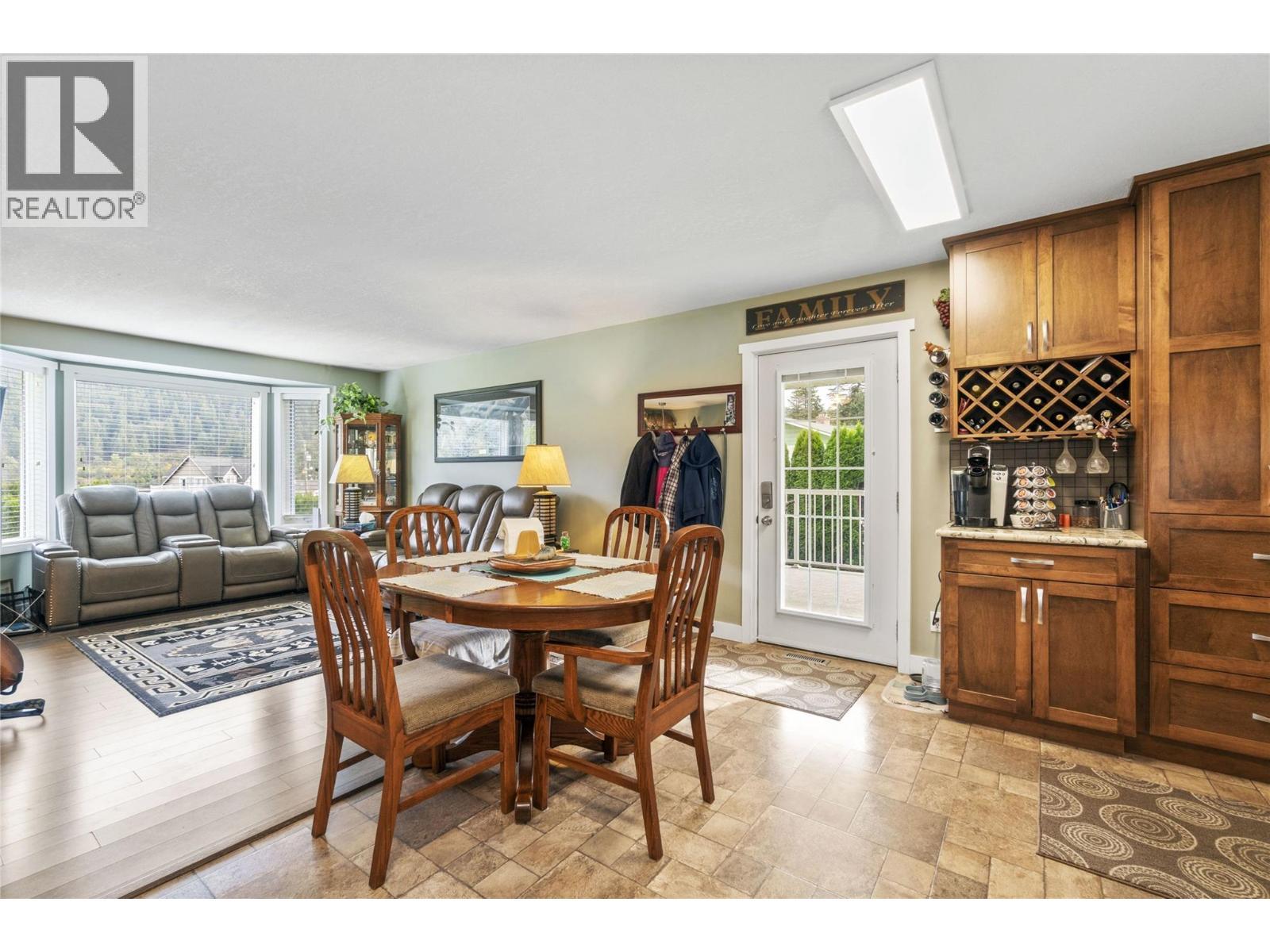 8758 Holding Road Unit# 17, Adams Lake, BC - Indoor