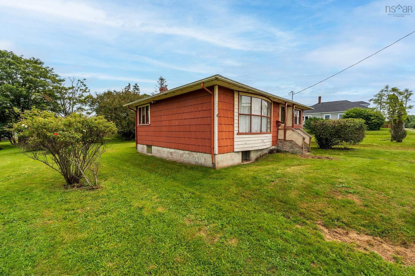 18 Shaw Avenue, Yarmouth, NS