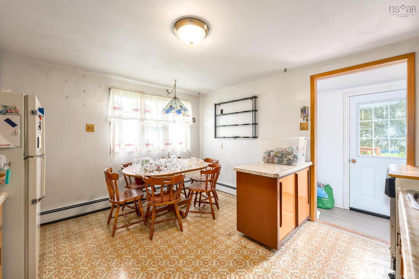 18 Shaw Avenue, Yarmouth, NS