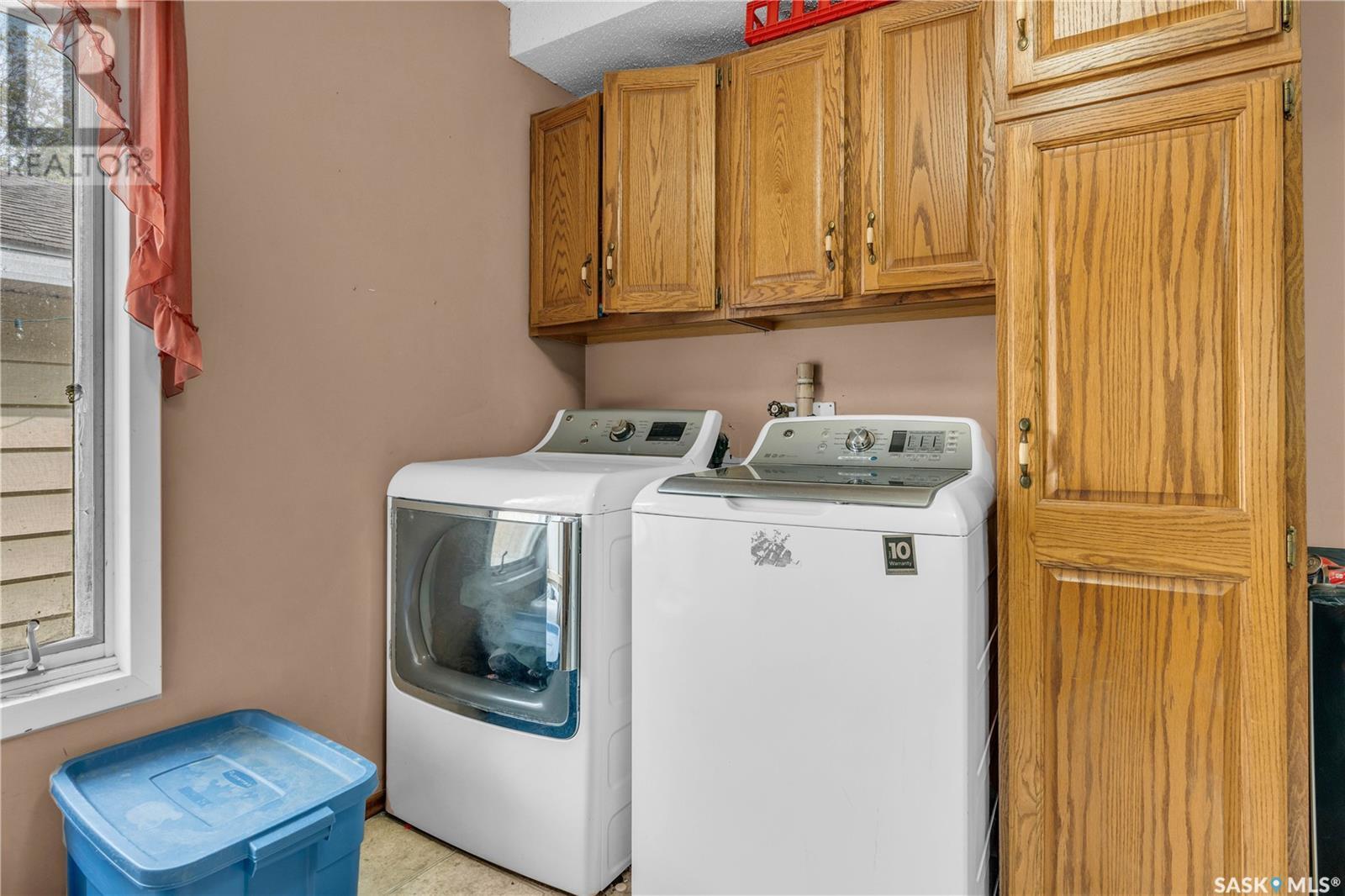 104 Railway Avenue, Dufferin Rm No. 190, SK - Indoor Photo Showing Laundry Room