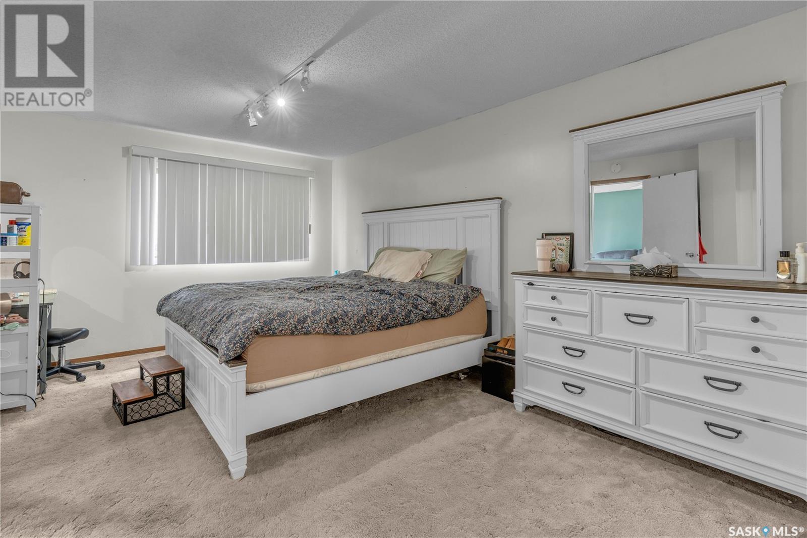 104 Railway Avenue, Dufferin Rm No. 190, SK - Indoor Photo Showing Bedroom