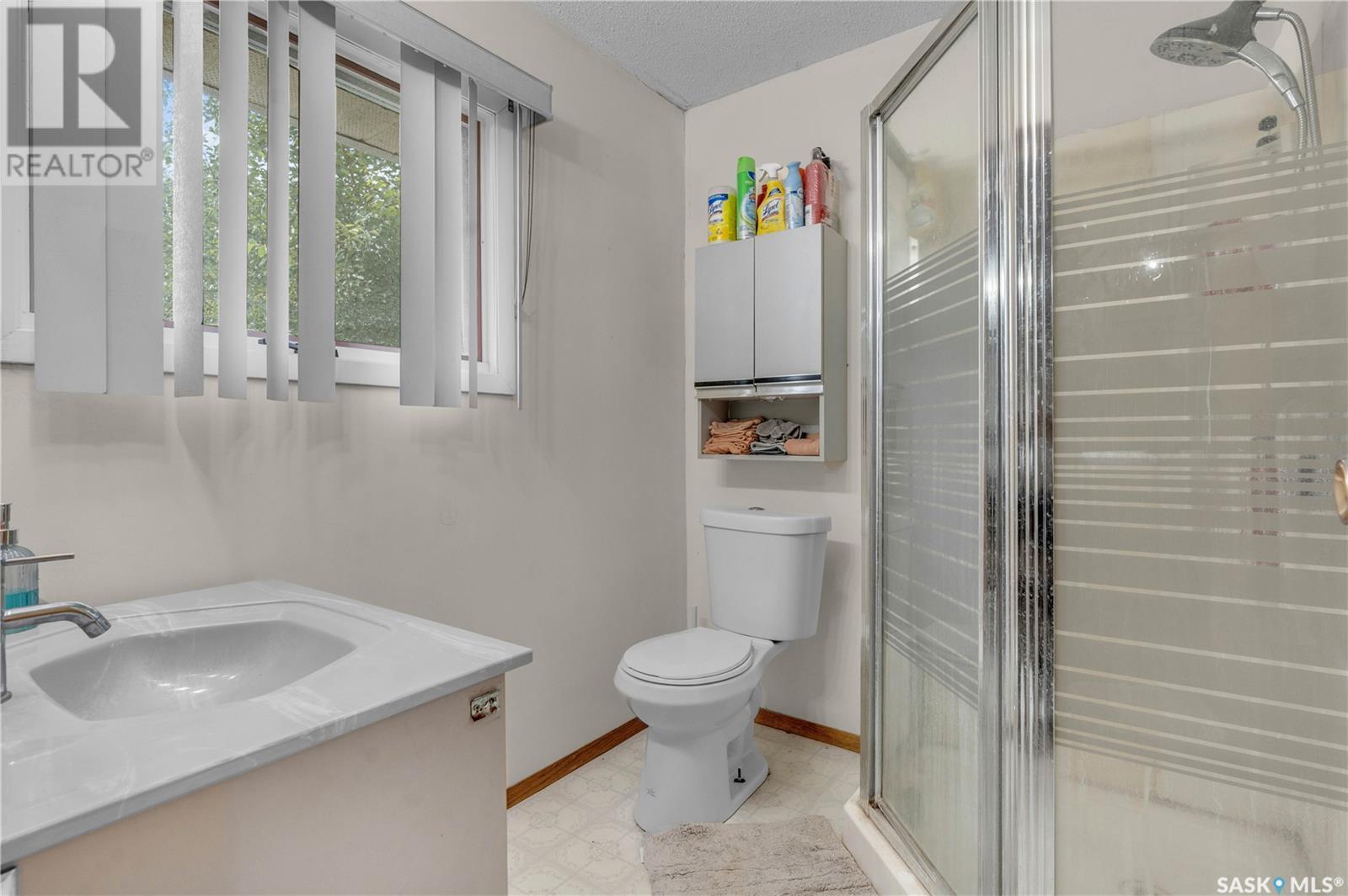 104 Railway Avenue, Dufferin Rm No. 190, SK - Indoor Photo Showing Bathroom