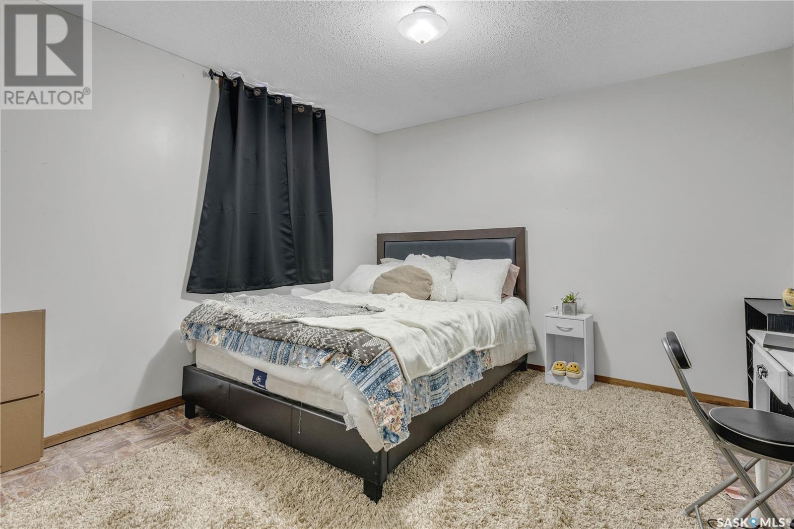 104 Railway Avenue, Dufferin Rm No. 190, SK - Indoor Photo Showing Bedroom