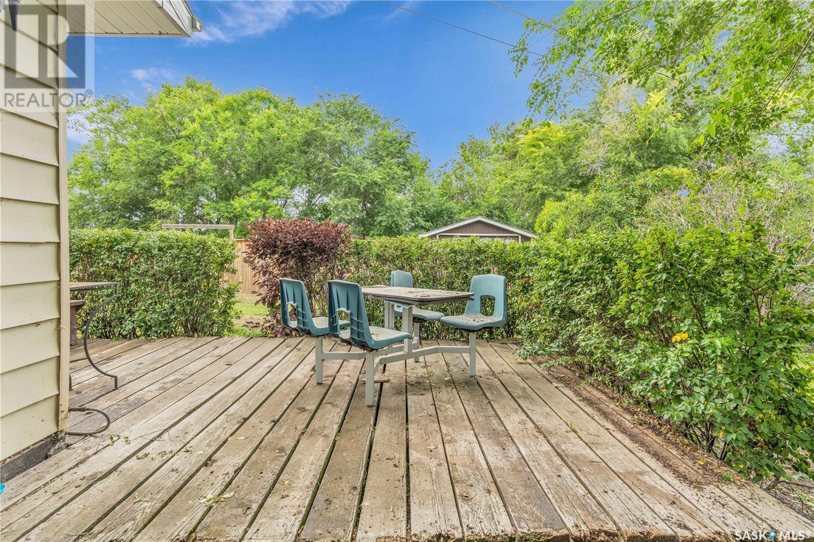 104 Railway Avenue, Dufferin Rm No. 190, SK - Outdoor With Deck Patio Veranda