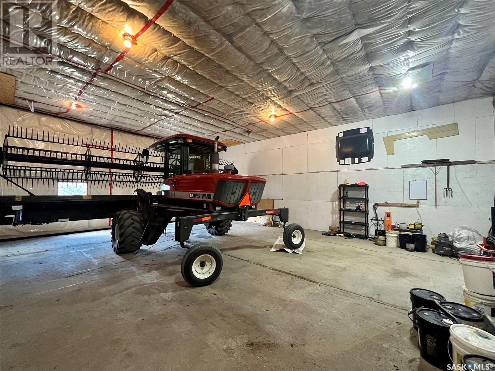 Ruecker Acreage, Abernethy Rm No. 186, SK - Indoor Photo Showing Garage