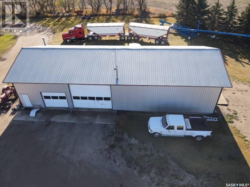 Ruecker Acreage, Abernethy Rm No. 186, SK - Outdoor