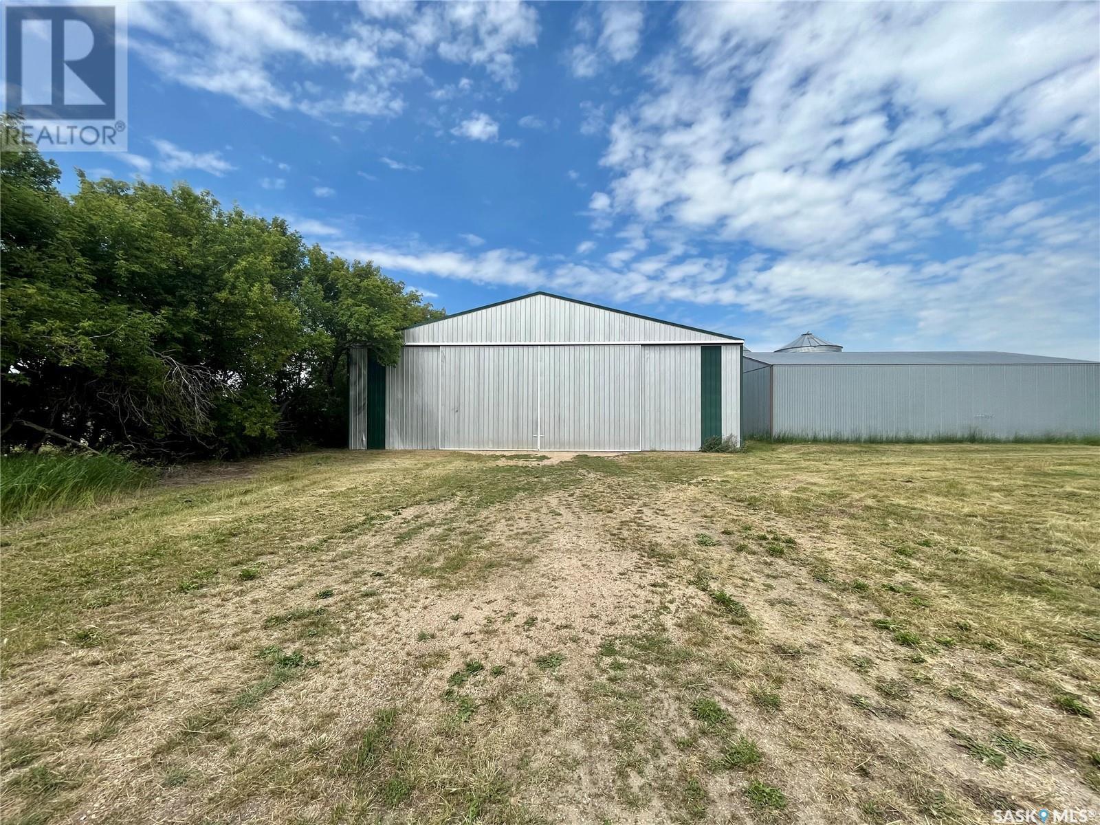 Ruecker Acreage, Abernethy Rm No. 186, SK - Outdoor