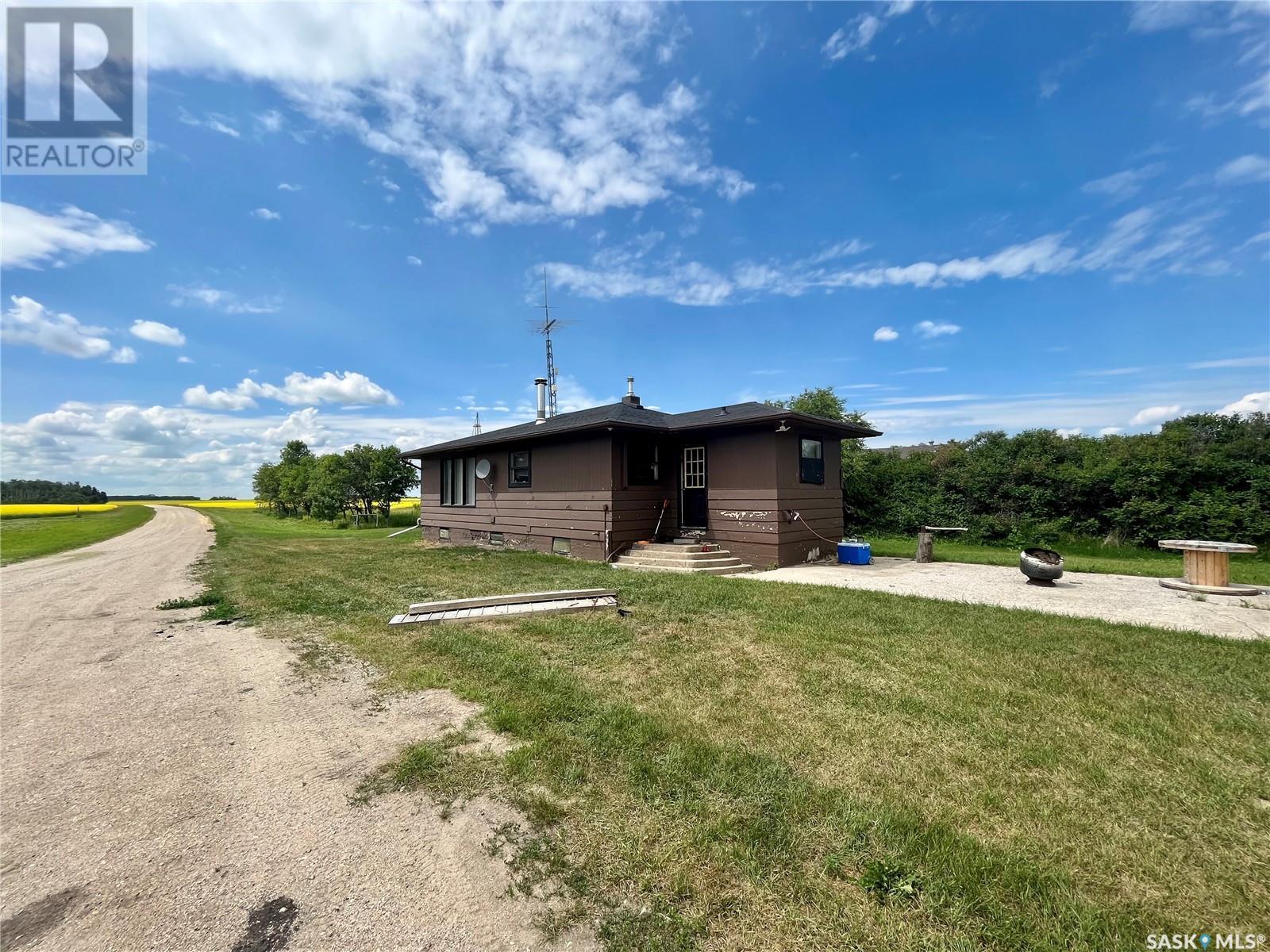 Ruecker Acreage, Abernethy Rm No. 186, SK - Outdoor