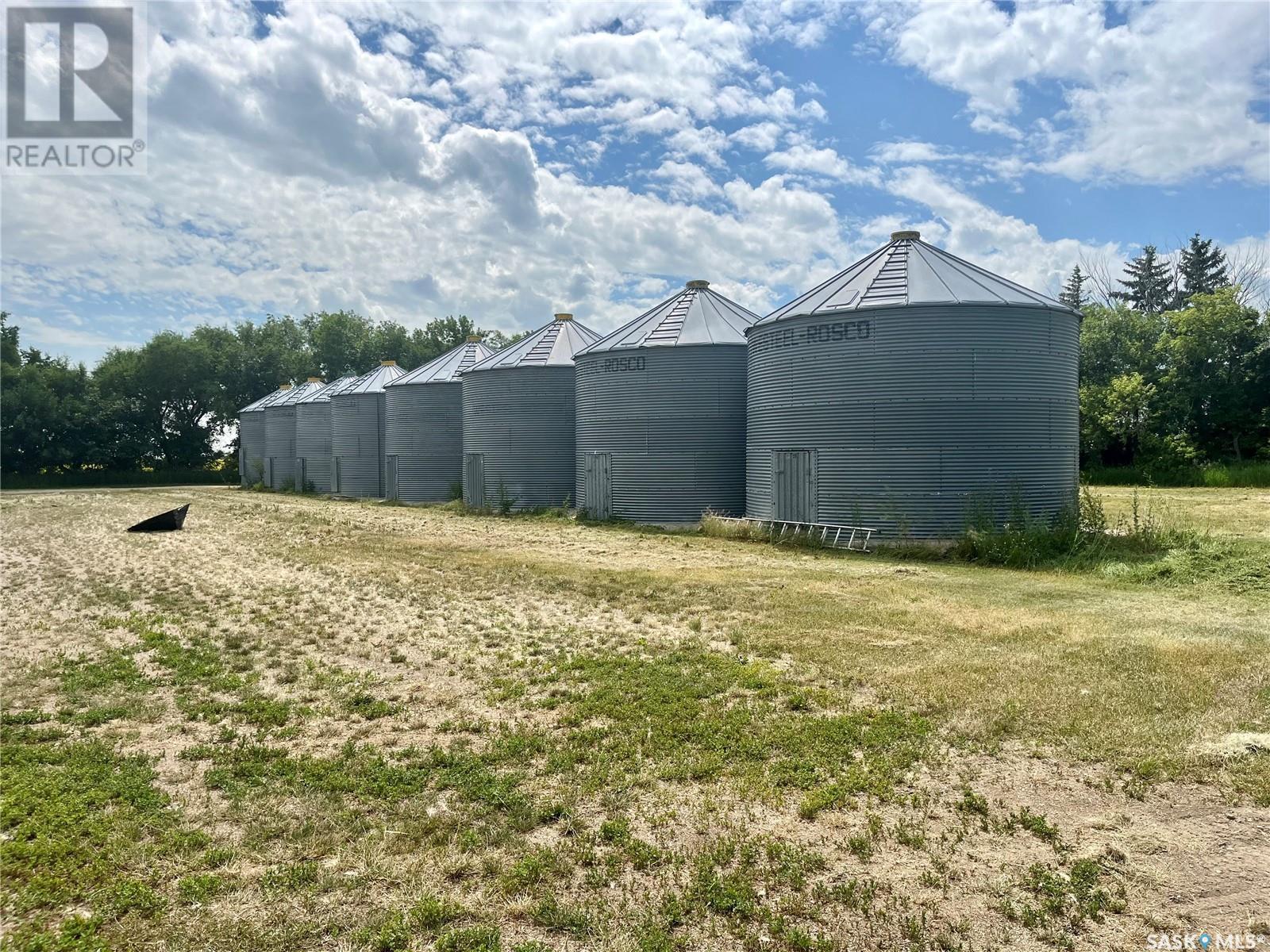 Ruecker Acreage, Abernethy Rm No. 186, SK - Outdoor