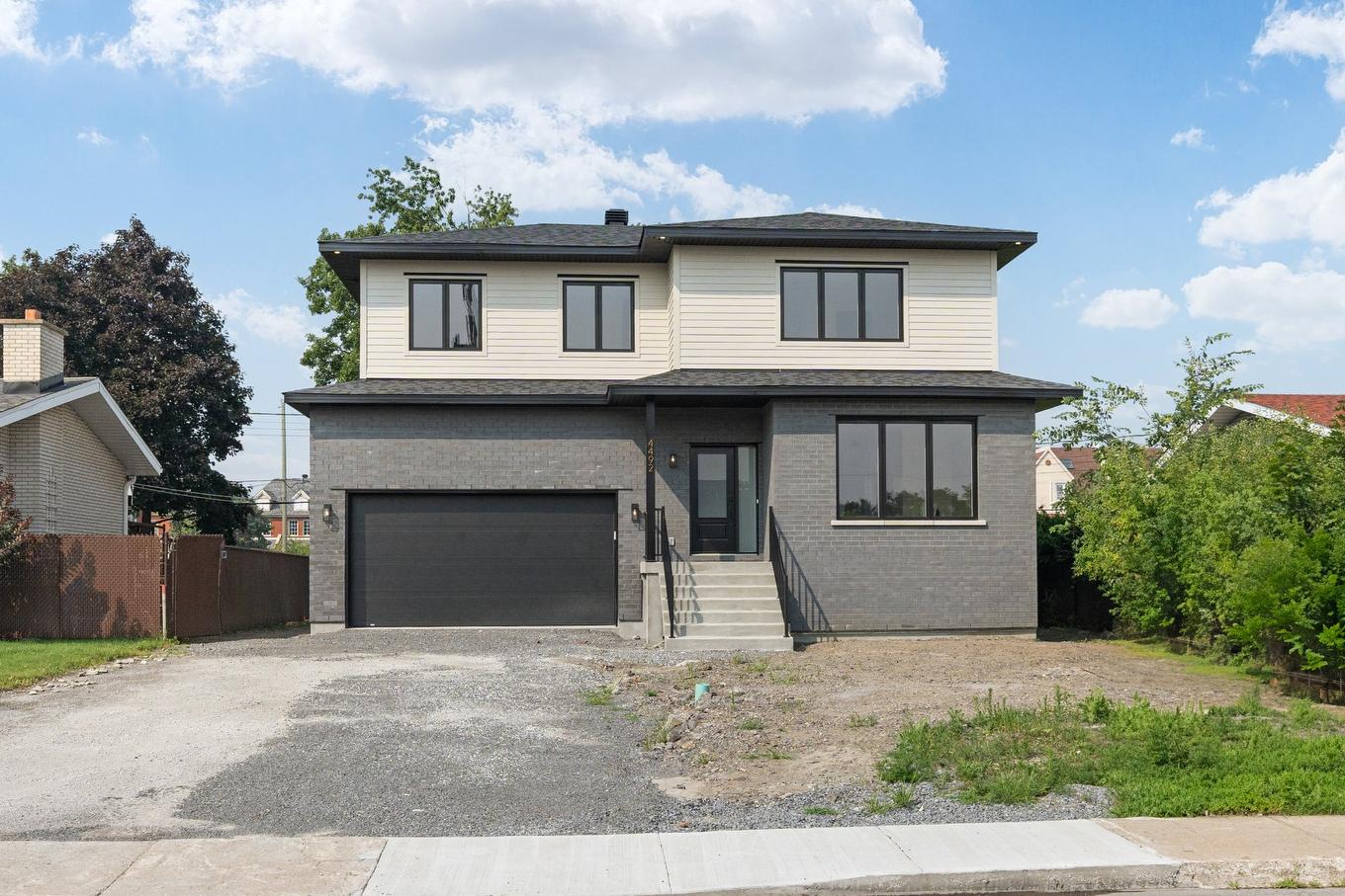 Façade - 4492 Boul. Westpark, Montréal (Pierrefonds-Roxboro), QC - Outdoor