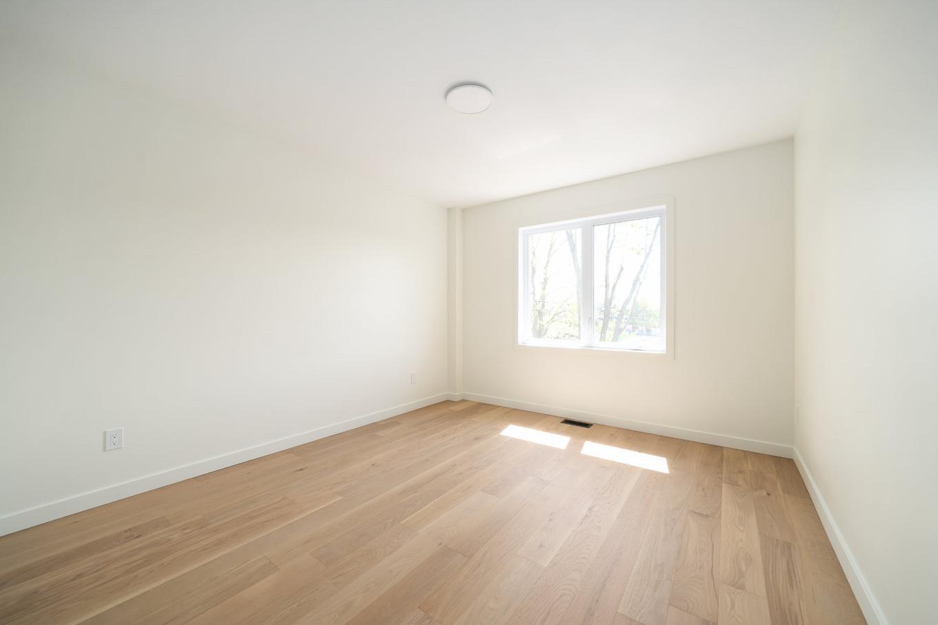 Chambre à coucher - 4492 Boul. Westpark, Montréal (Pierrefonds-Roxboro), QC - Indoor Photo Showing Other Room