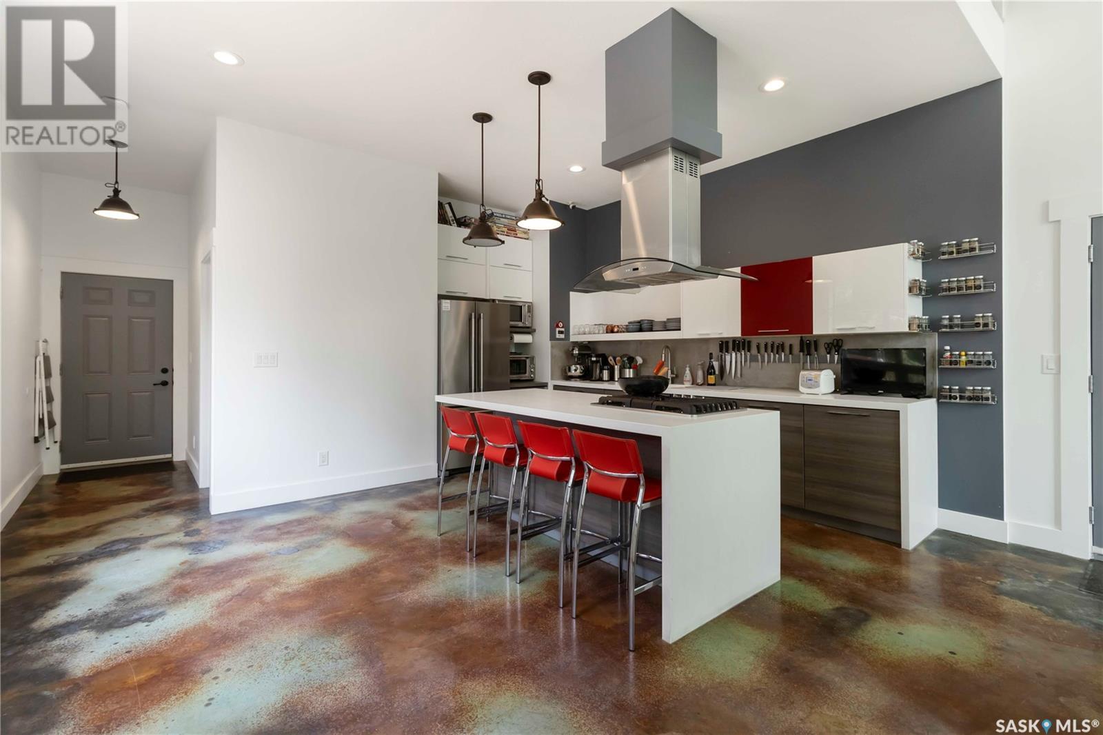 314 Fifth Avenue E, Watrous, SK - Indoor Photo Showing Kitchen