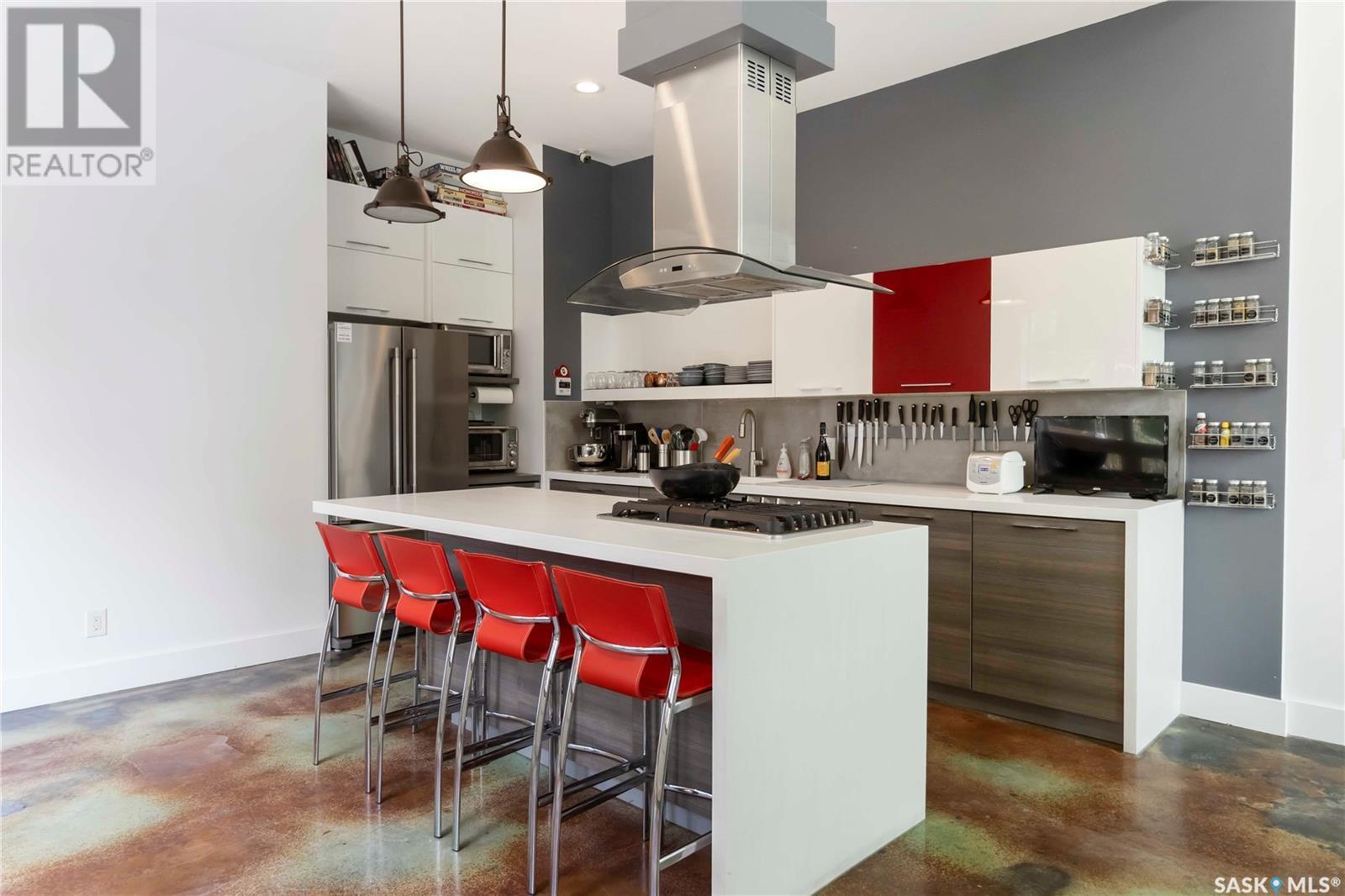314 Fifth Avenue E, Watrous, SK - Indoor Photo Showing Kitchen