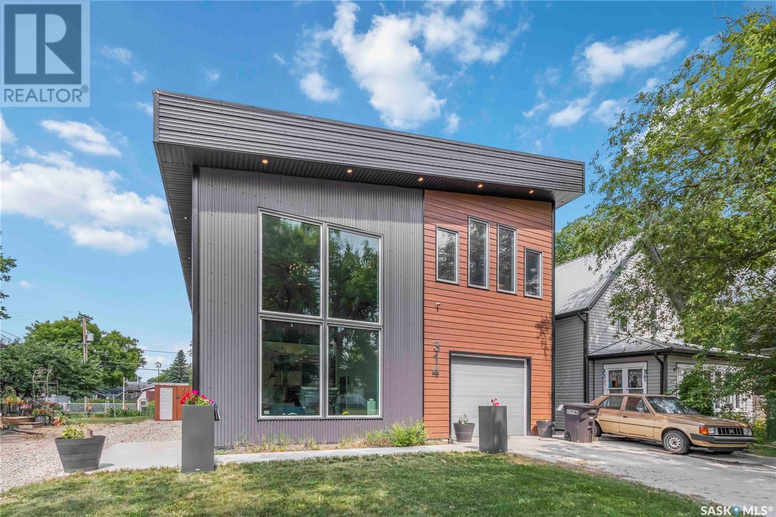 314 Fifth Avenue E, Watrous, SK - Outdoor