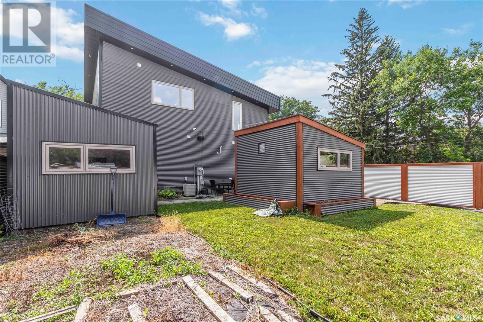 314 Fifth Avenue E, Watrous, SK - Outdoor With Exterior