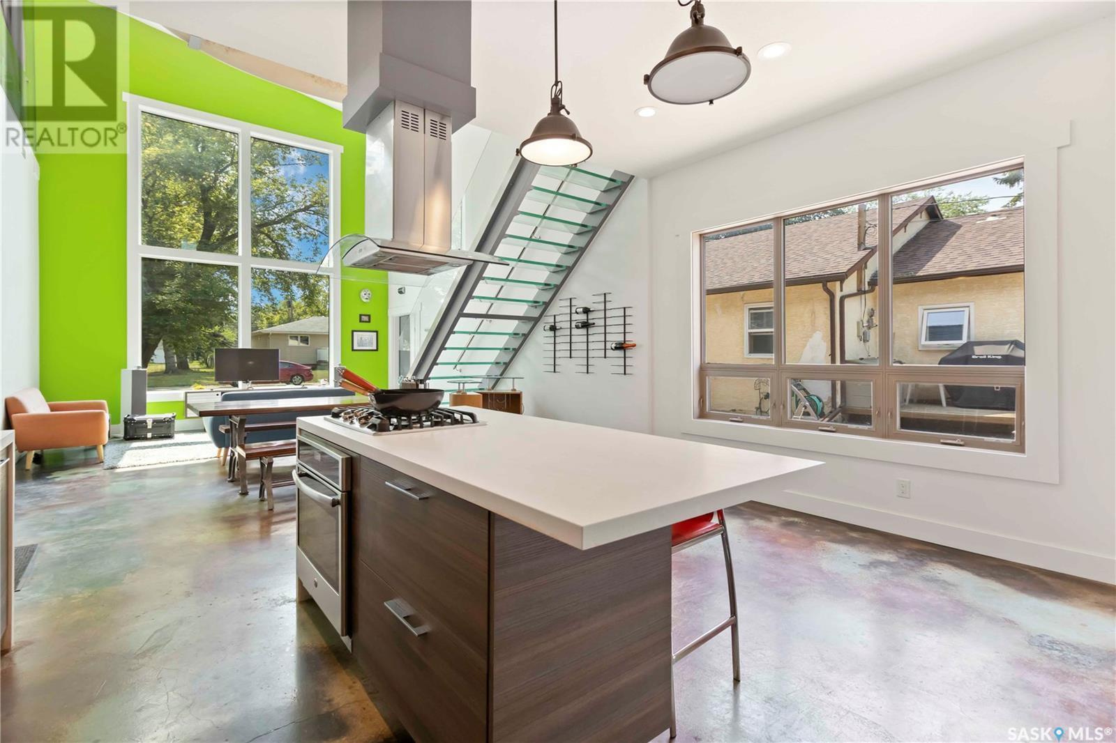 314 Fifth Avenue E, Watrous, SK - Indoor