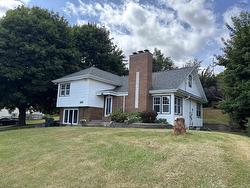 268 Seaview Drive Upper North Sydney, NS B2A 3N4