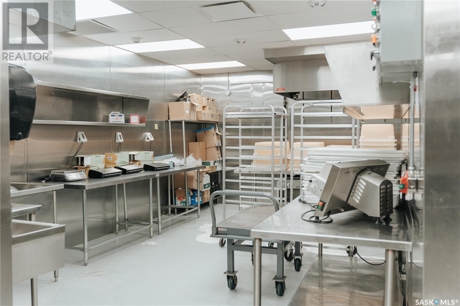 1715 South Railway Street, Regina, SK