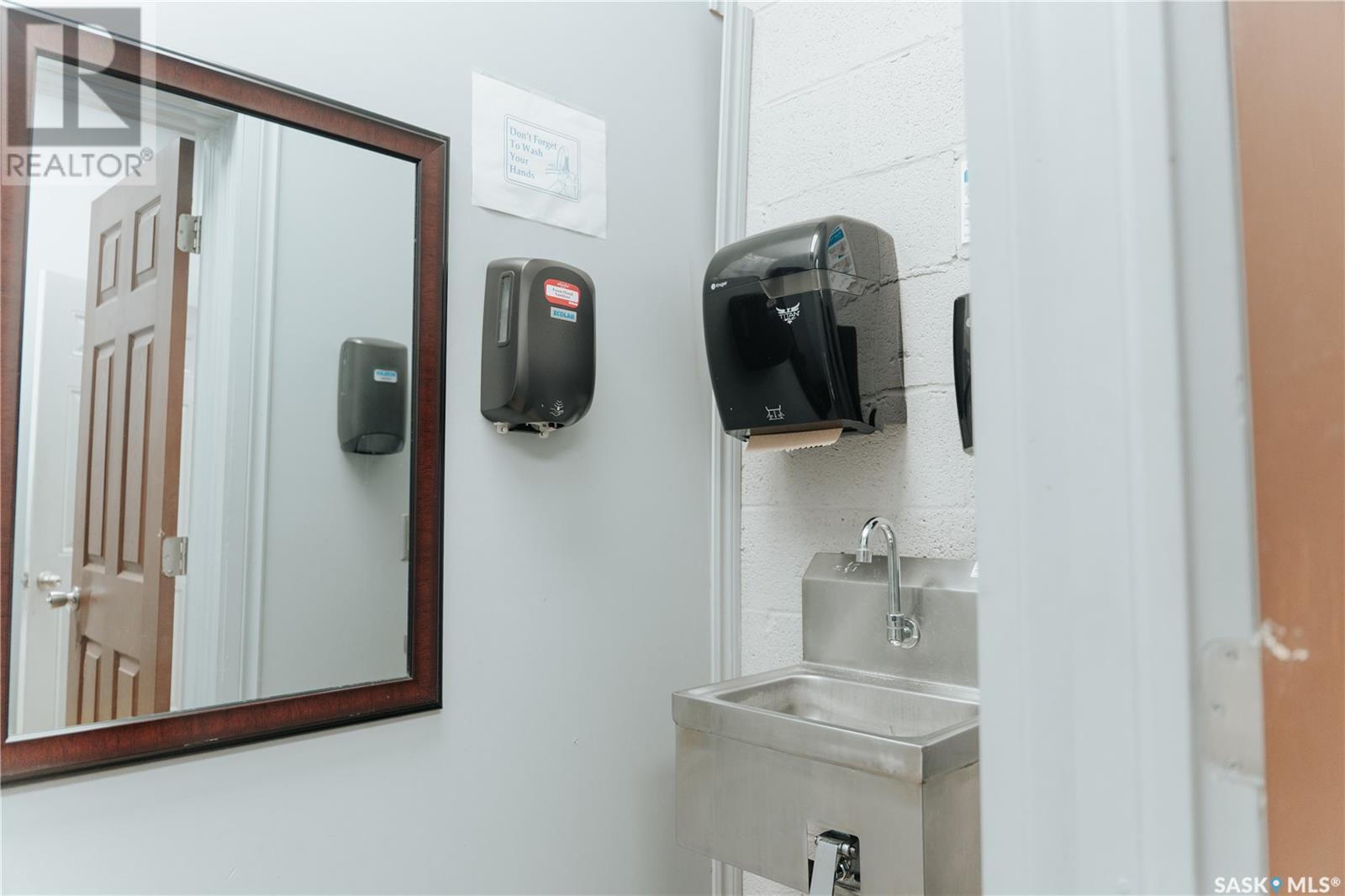 1715 South Railway Street, Regina, SK