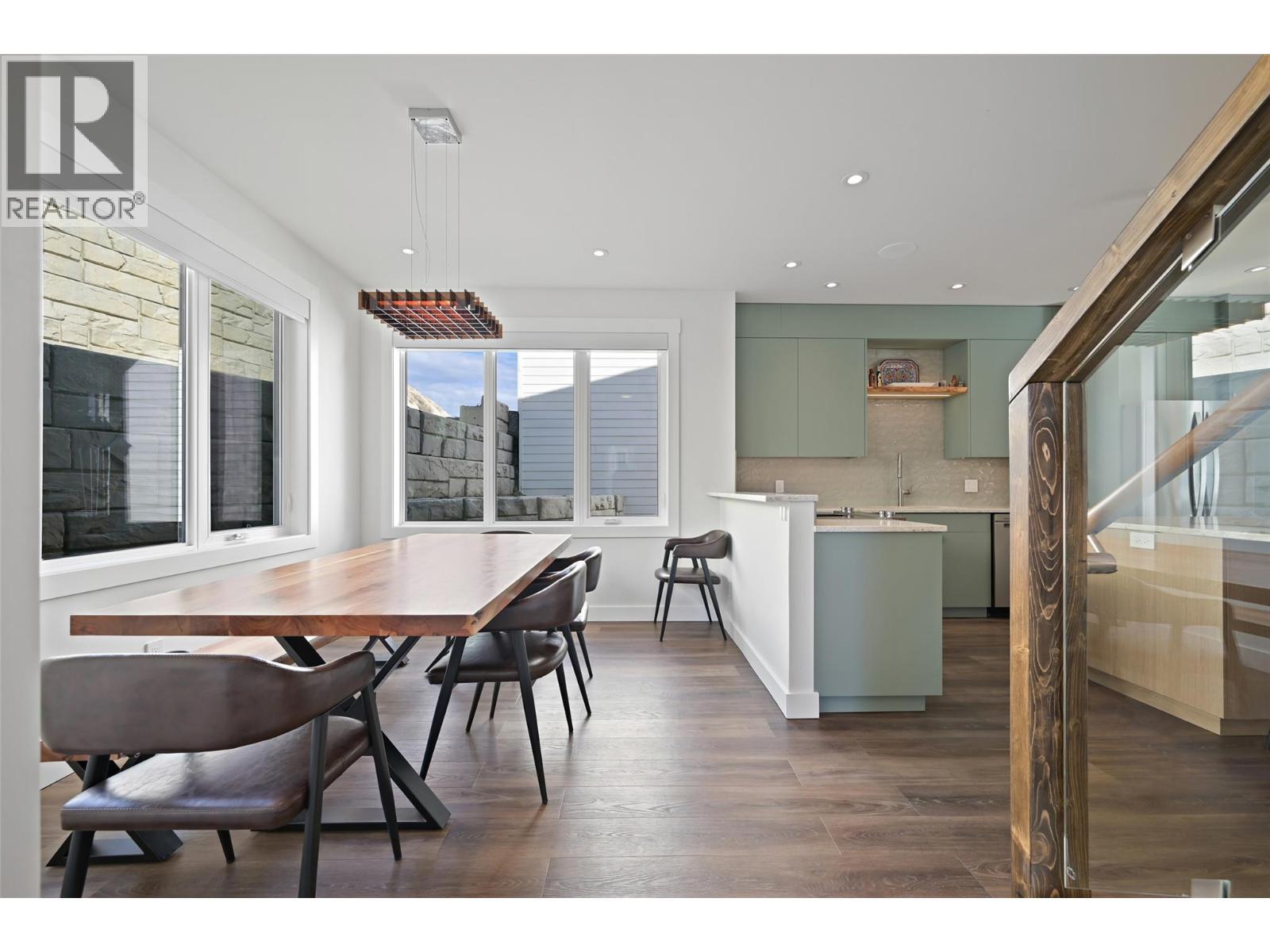 726 Taynton Drive, Invermere, BC - Indoor