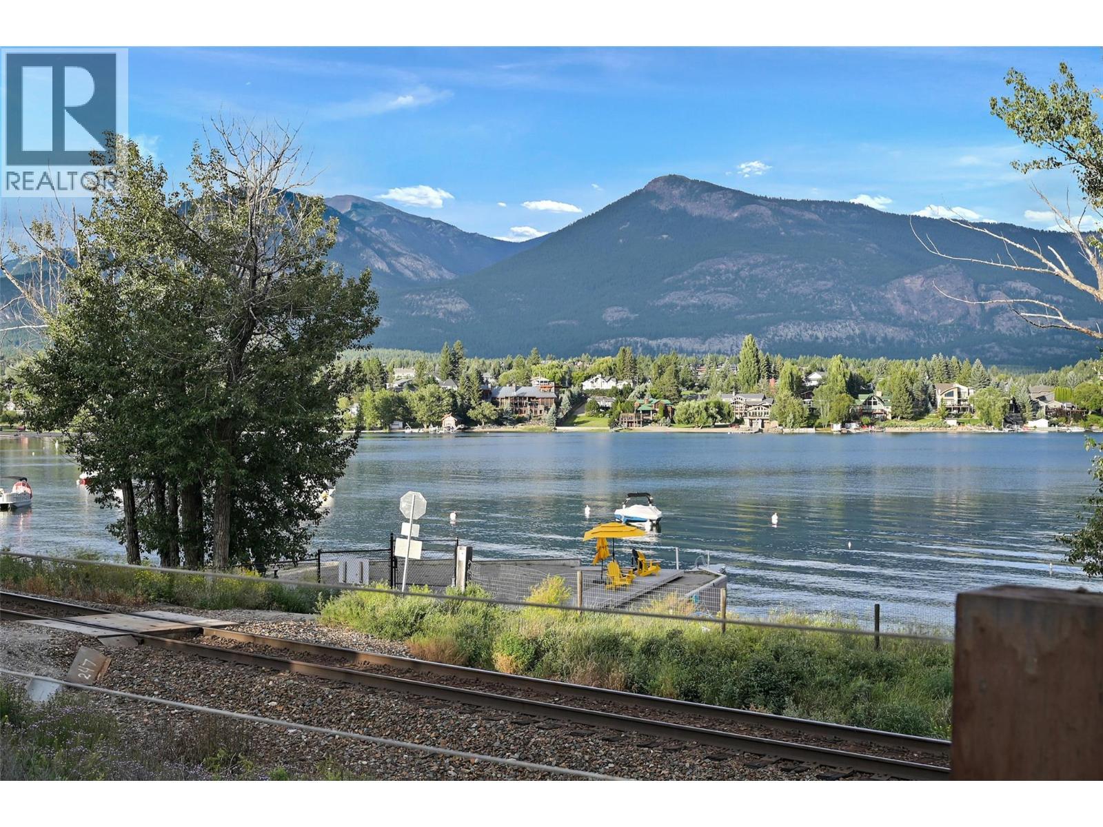 726 Taynton Drive, Invermere, BC - Outdoor With Body Of Water With View