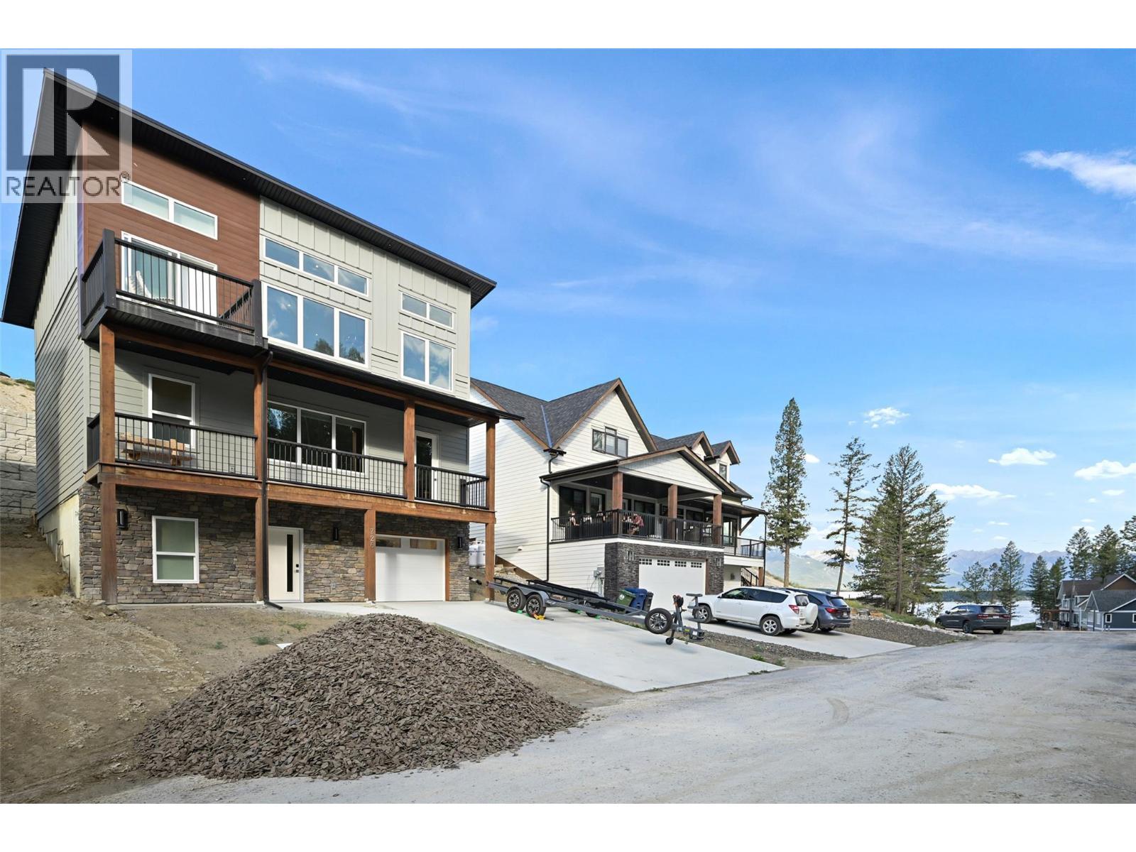 726 Taynton Drive, Invermere, BC - Outdoor