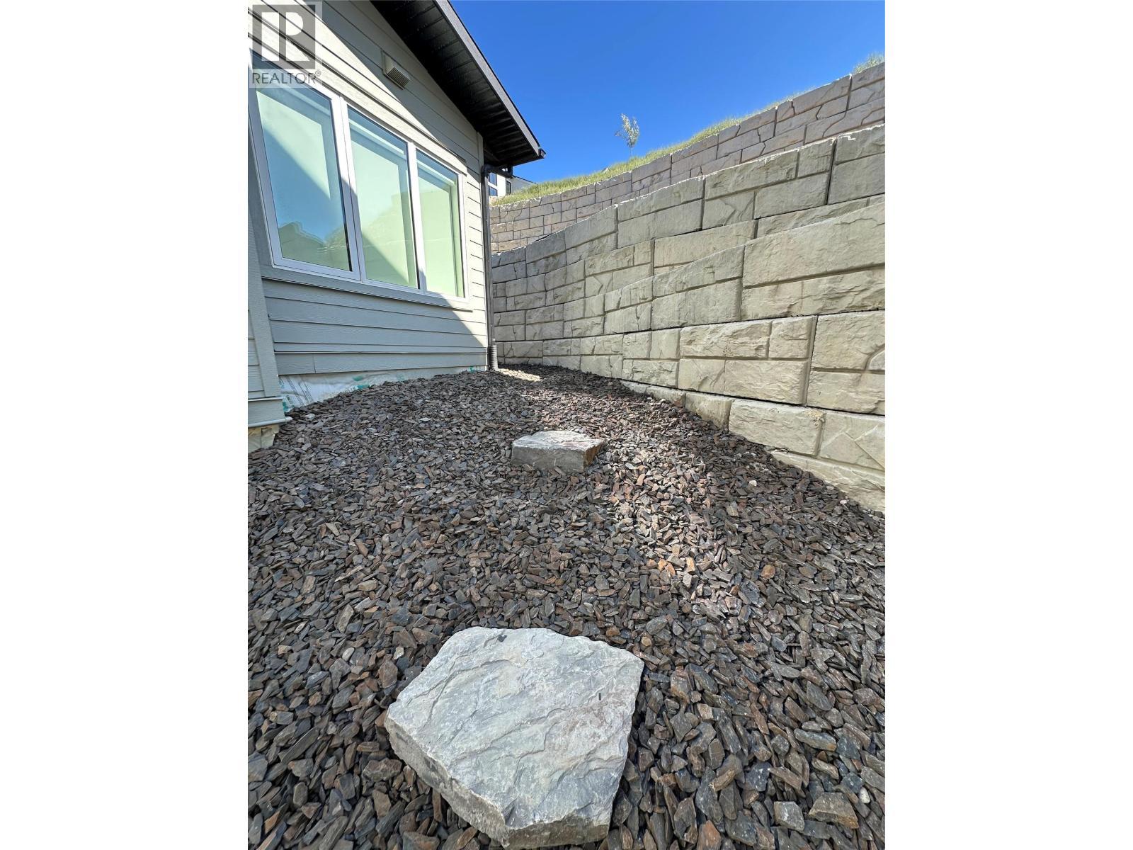 726 Taynton Drive, Invermere, BC - Outdoor