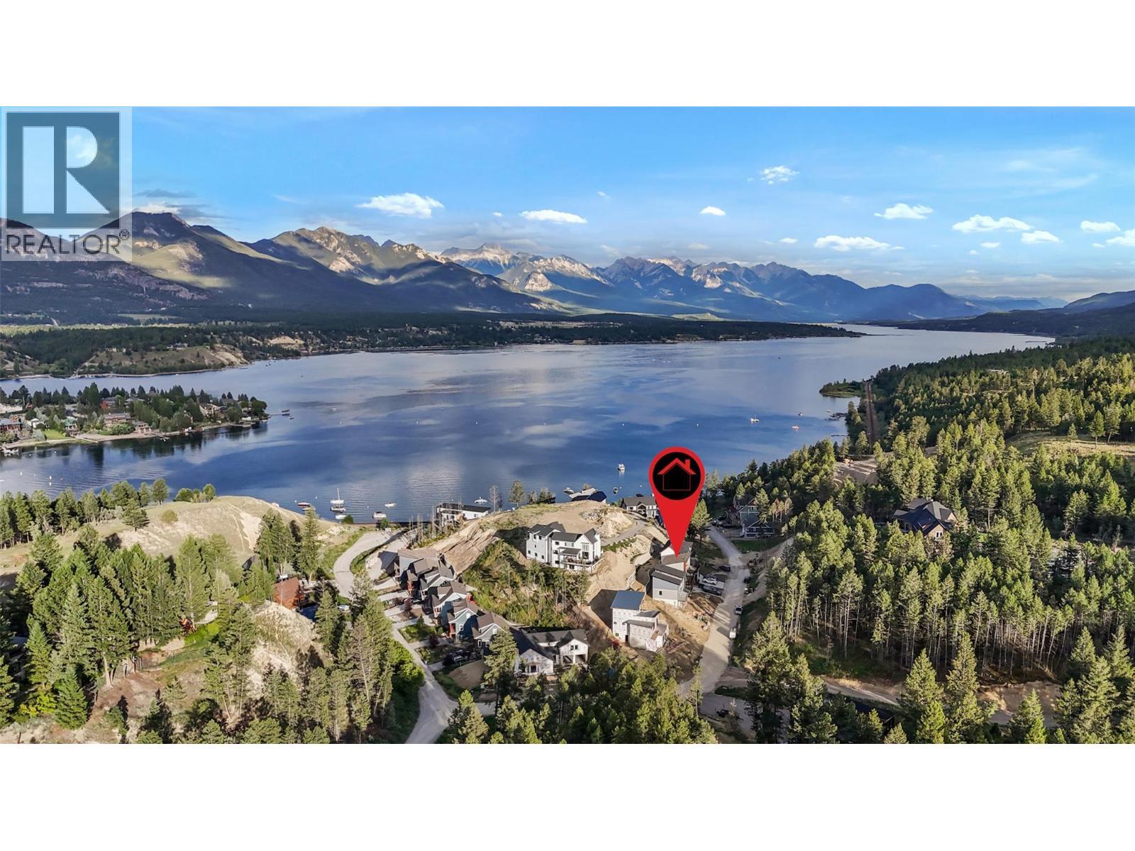 726 Taynton Drive, Invermere, BC - Outdoor With Body Of Water With View