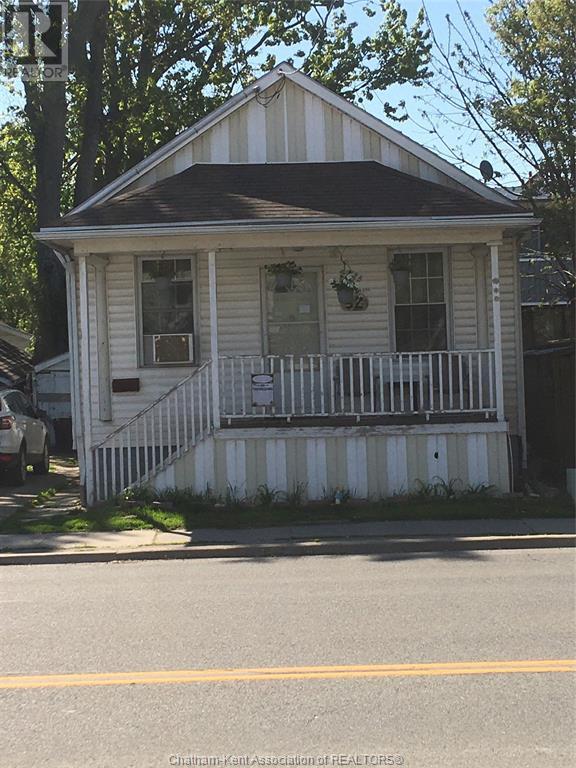 40 Richmond Street West, Chatham, ON