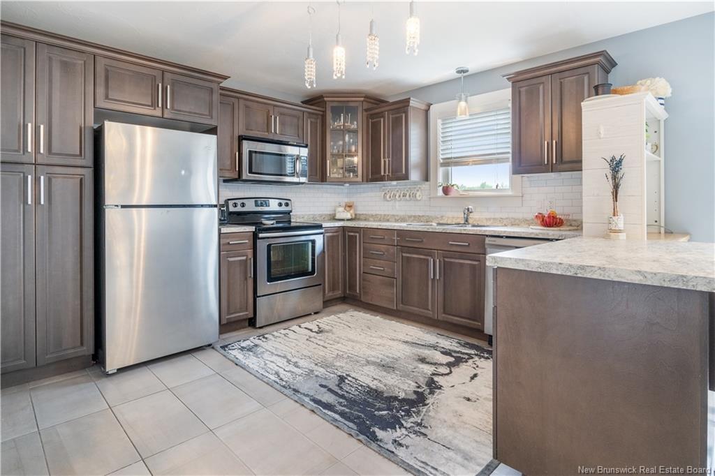 5 Bristol Cres, Riverview, NB