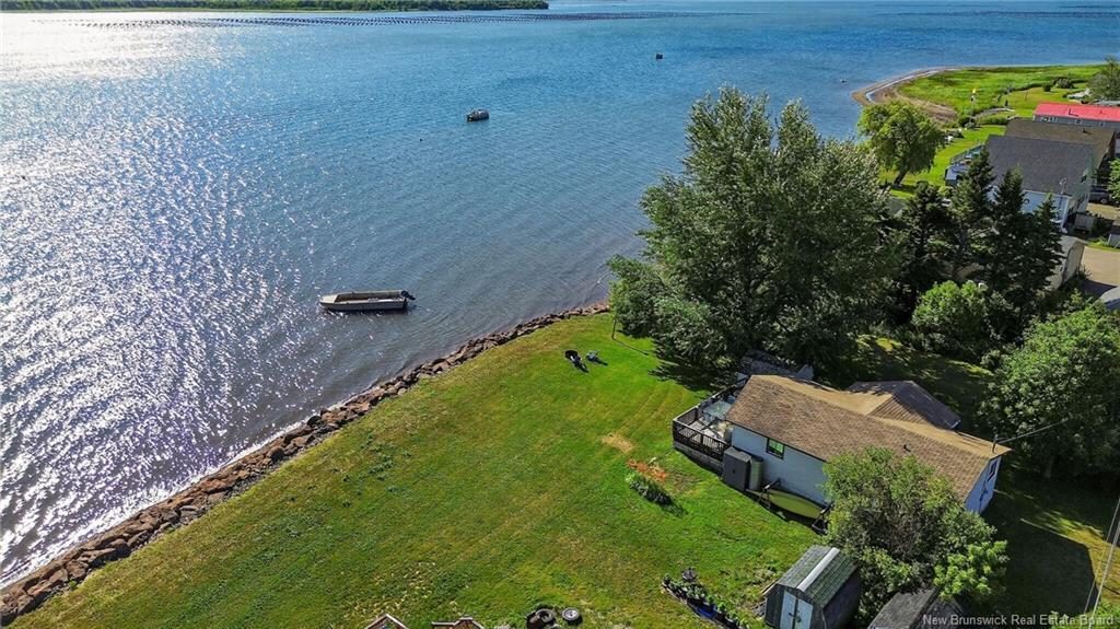 18 De La Mer Blvd, Cocagne, NB