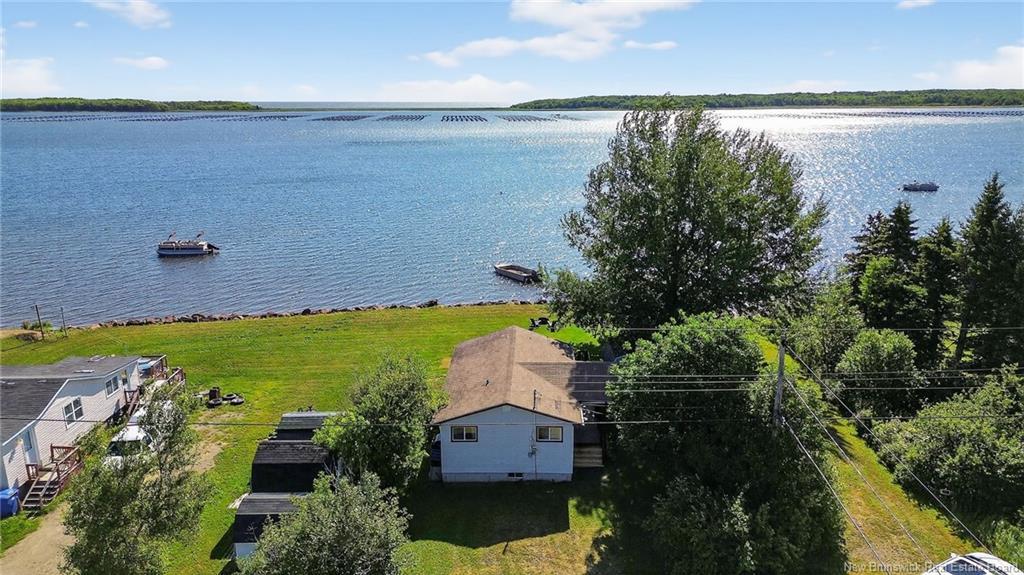 18 De La Mer Blvd, Cocagne, NB