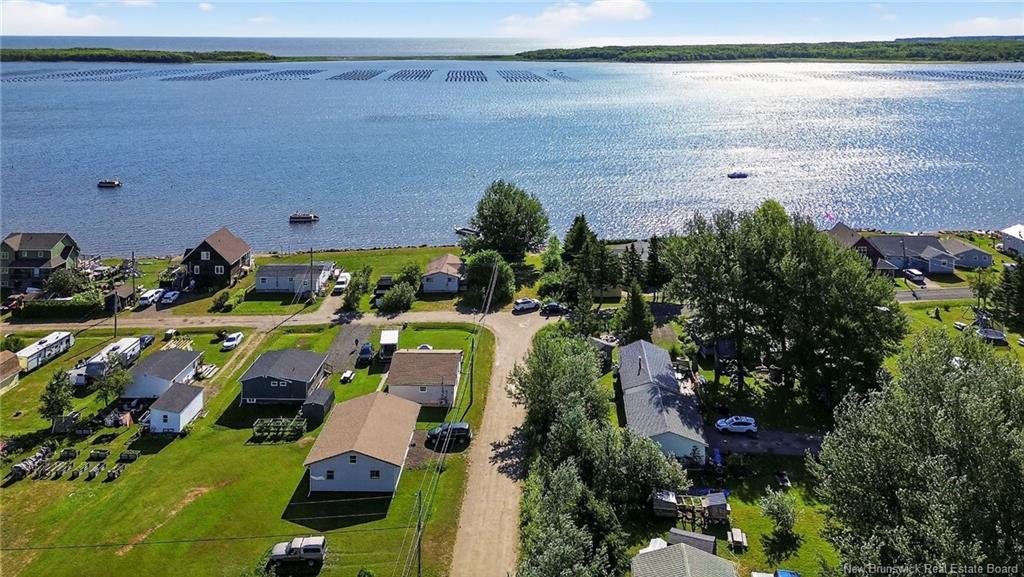 18 De La Mer Blvd, Cocagne, NB